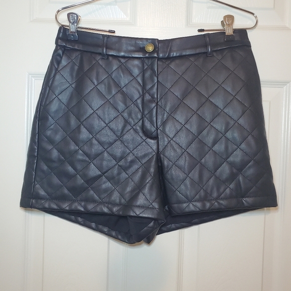 Express Faux Leather Quilted Pattern Sz 6 Black - Picture 1 of 7